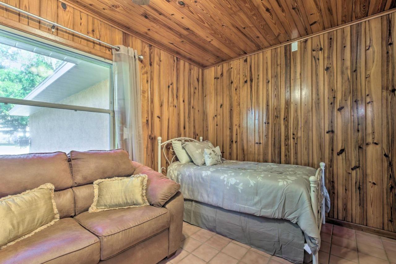 Rainbow River Oasis With Kayaks And Furnished Sunroom! ดันเนลลอน ภายนอก รูปภาพ